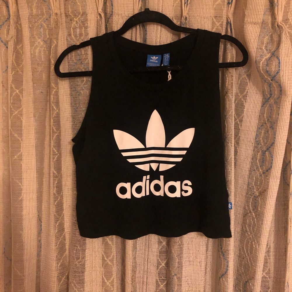 🦋🦋Adidas crop tank